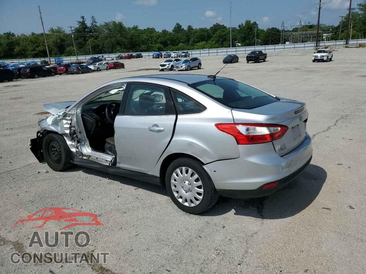 FORD FOCUS 2012 - 1FAHP3F20CL266717
