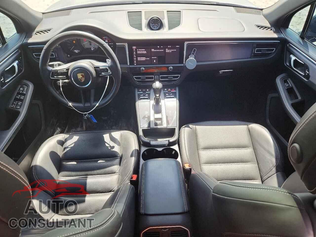 PORSCHE MACAN 2022 - WP1AF2A5XNLB31451