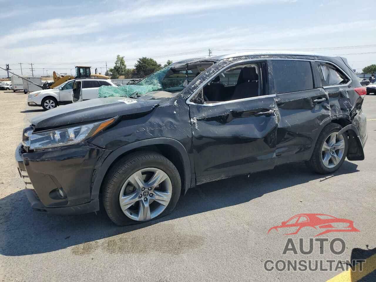 TOYOTA HIGHLANDER 2018 - 5TDDZRFH8JS840440