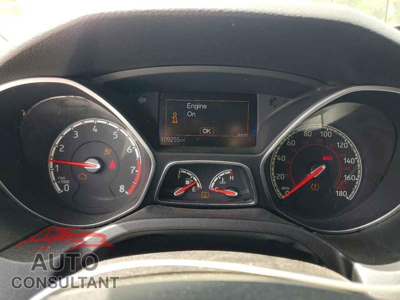FORD FOCUS 2016 - 1FADP3L96GL229886