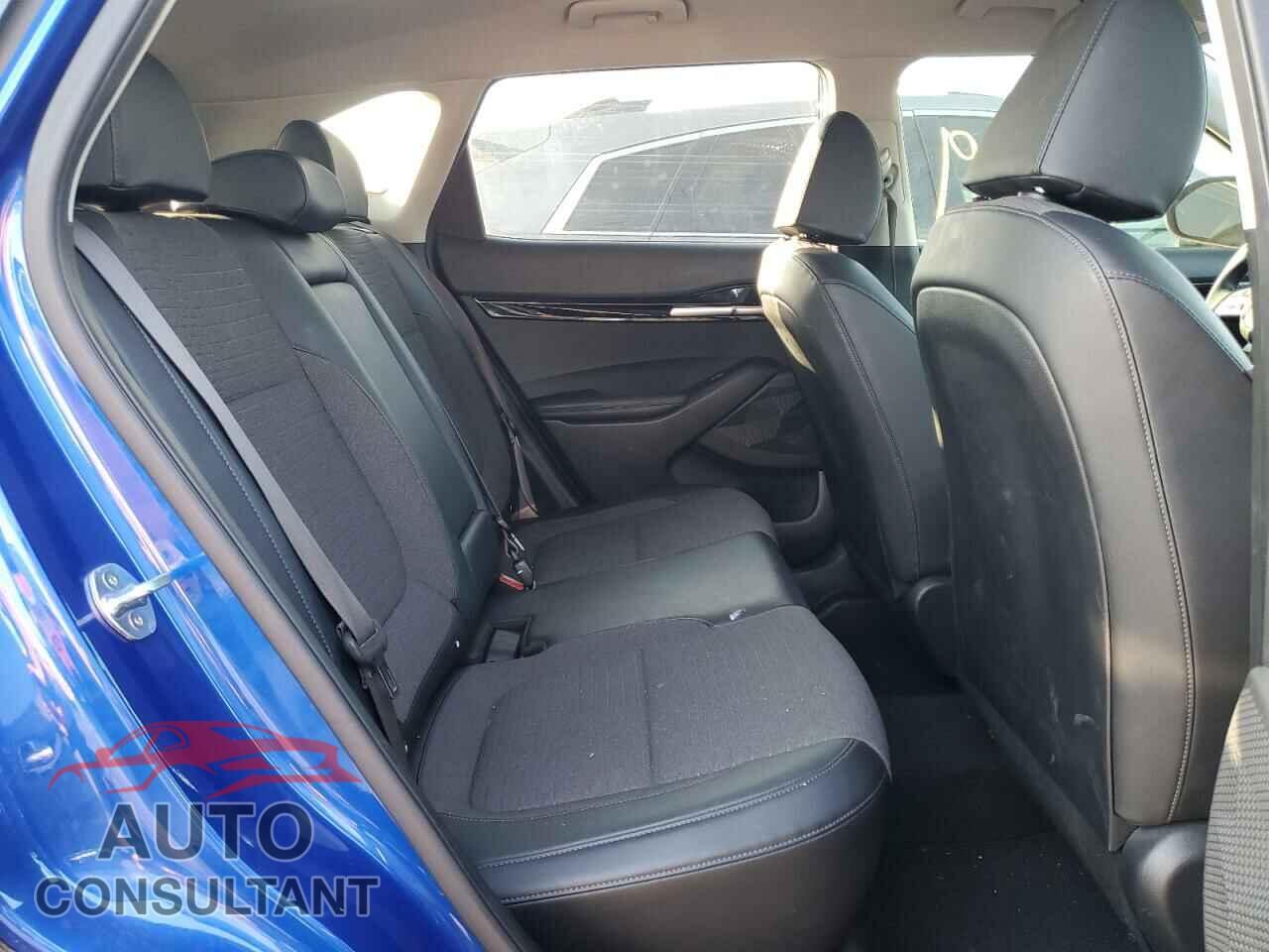 KIA SELTOS 2021 - KNDEU2AA9M7105811