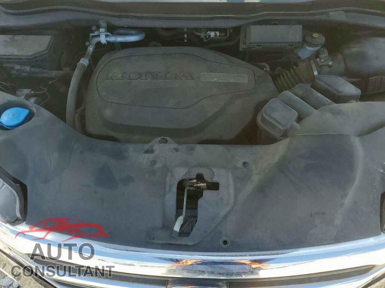 HONDA PILOT 2018 - 5FNYF5H50JB013753