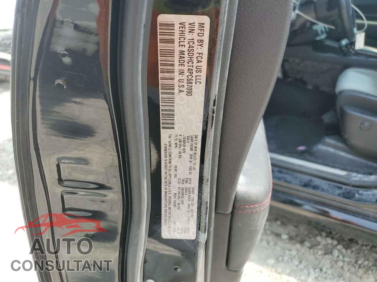 DODGE DURANGO 2023 - 1C4SDHCT4PC687090