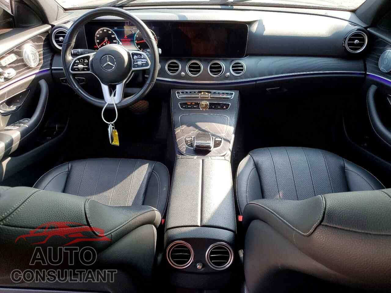 MERCEDES-BENZ E-CLASS 2020 - W1KZF8EB8LA829367