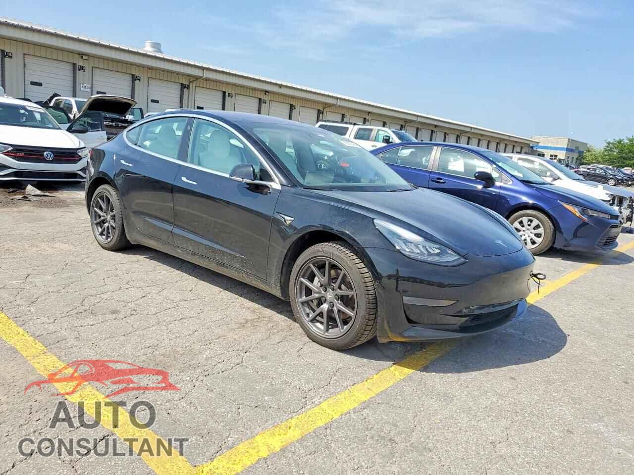 TESLA MODEL 3 2019 - 5YJ3E1EAXKF301675