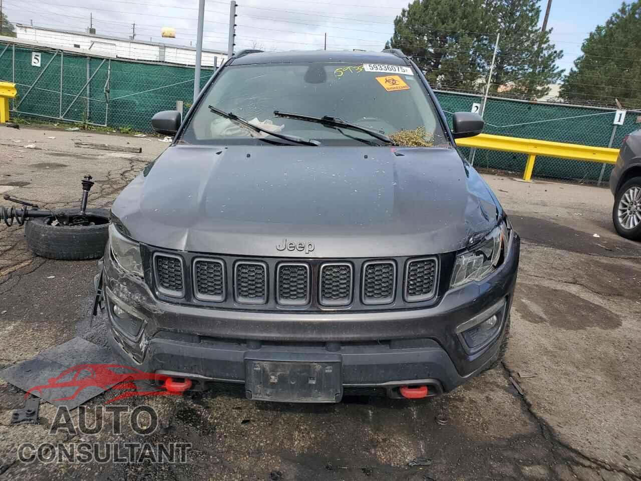 JEEP COMPASS 2018 - 3C4NJDDB3JT403917
