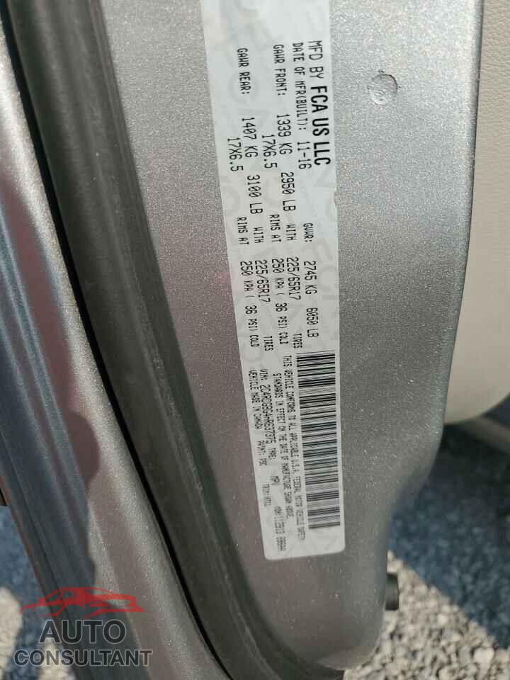 DODGE CARAVAN 2017 - 2C4RDGBG4HR637375