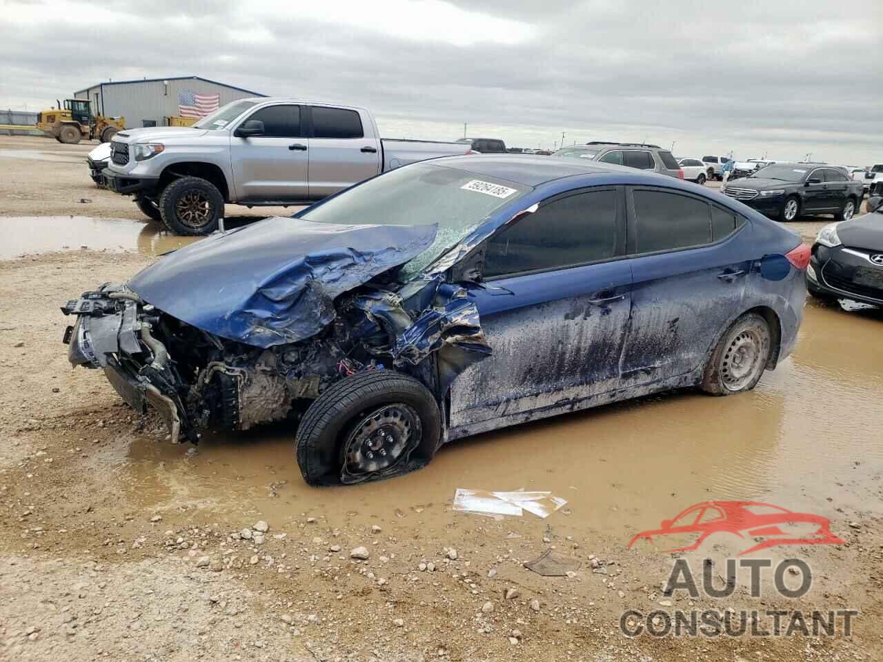 HYUNDAI ELANTRA 2018 - 5NPD74LF5JH212904