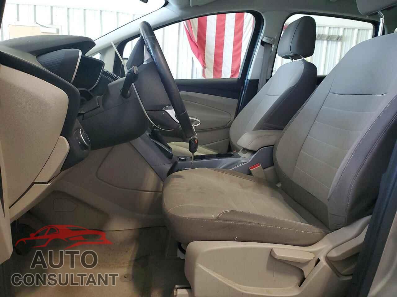 FORD CMAX 2015 - 1FADP5AUXFL119022