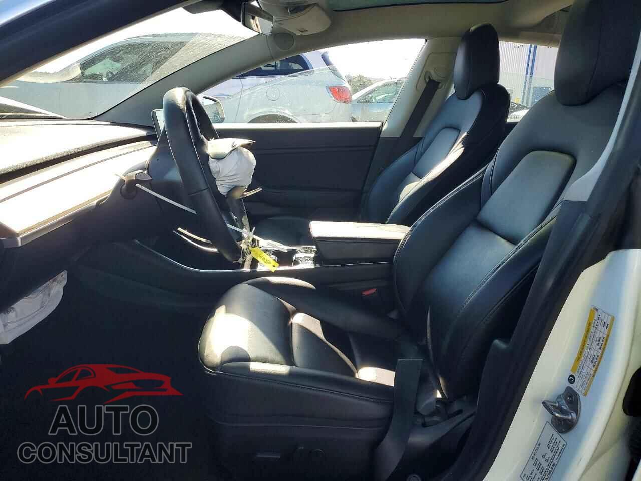TESLA MODEL 3 2020 - 5YJ3E1EBXLF637885