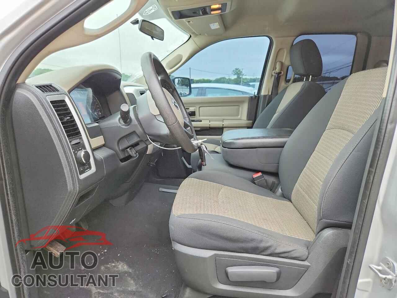 DODGE RAM 1500 2012 - 1C6RD7GP5CS139385