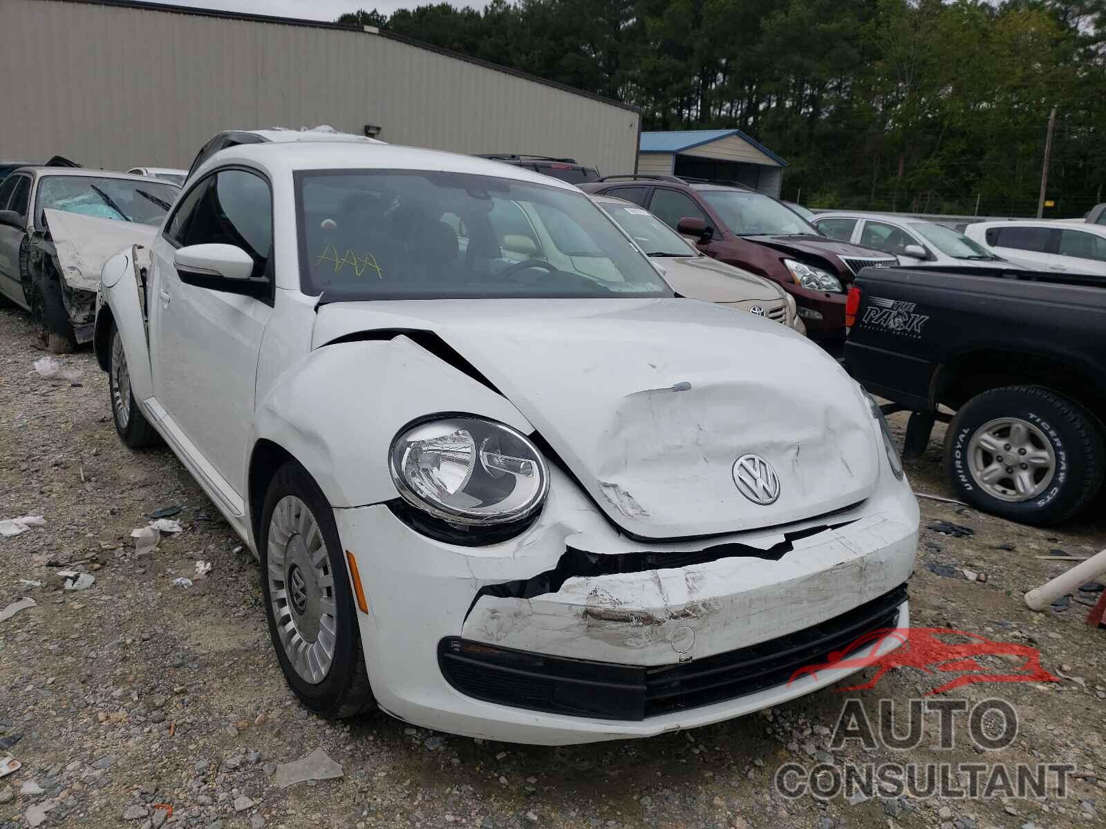 VOLKSWAGEN BEETLE 2016 - 3VWJ17AT8GM636205