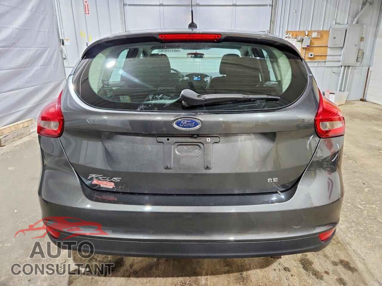 FORD FOCUS 2017 - 1FADP3K22HL286267