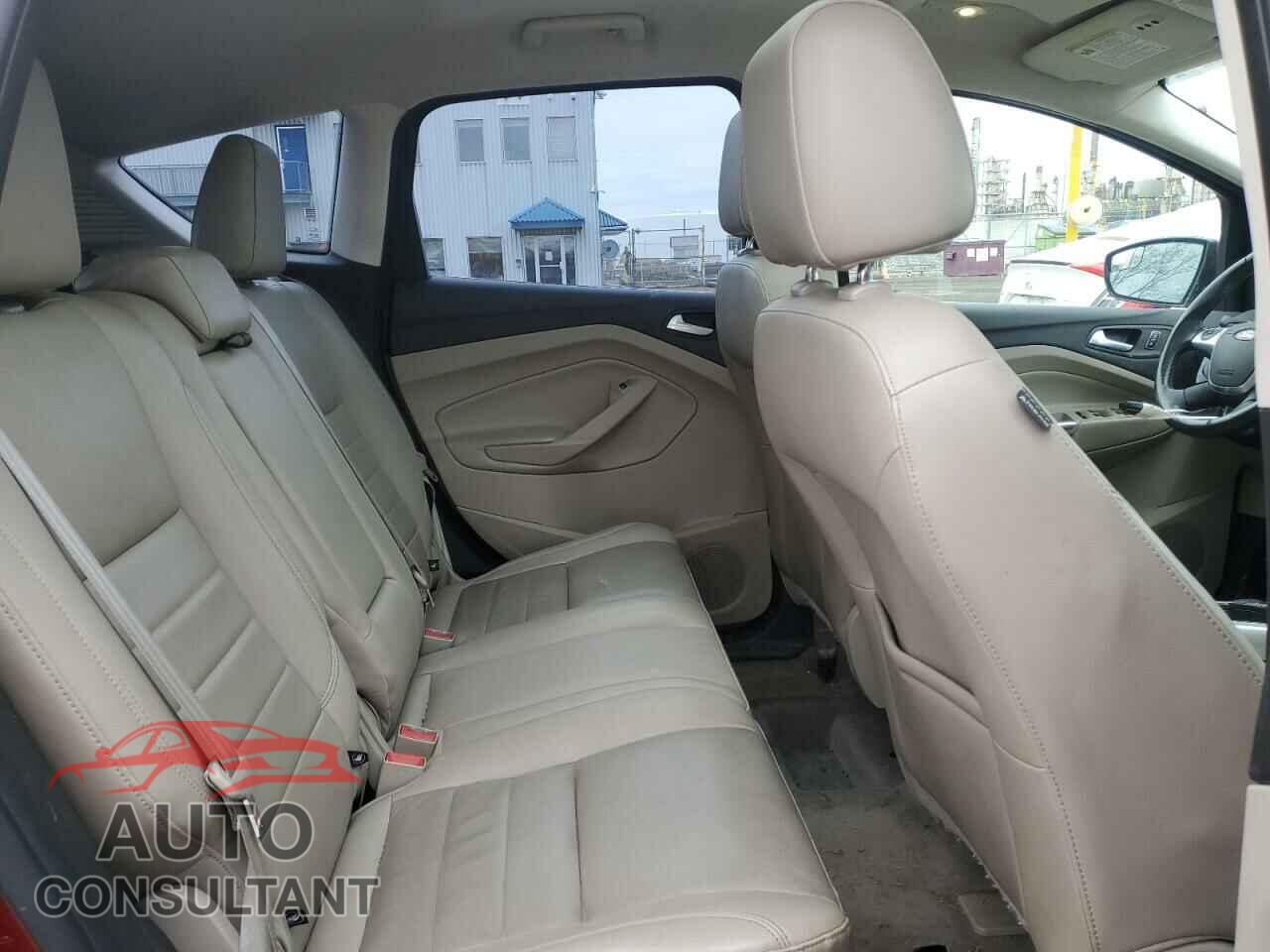 FORD CMAX 2014 - 1FADP5BU8EL501918