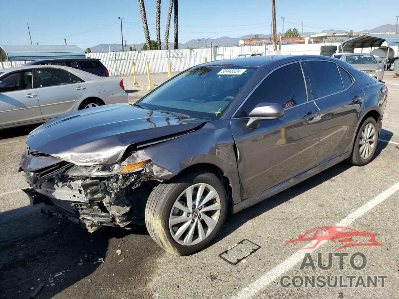 TOYOTA CAMRY 2022 - 4T1C11AK9NU678192