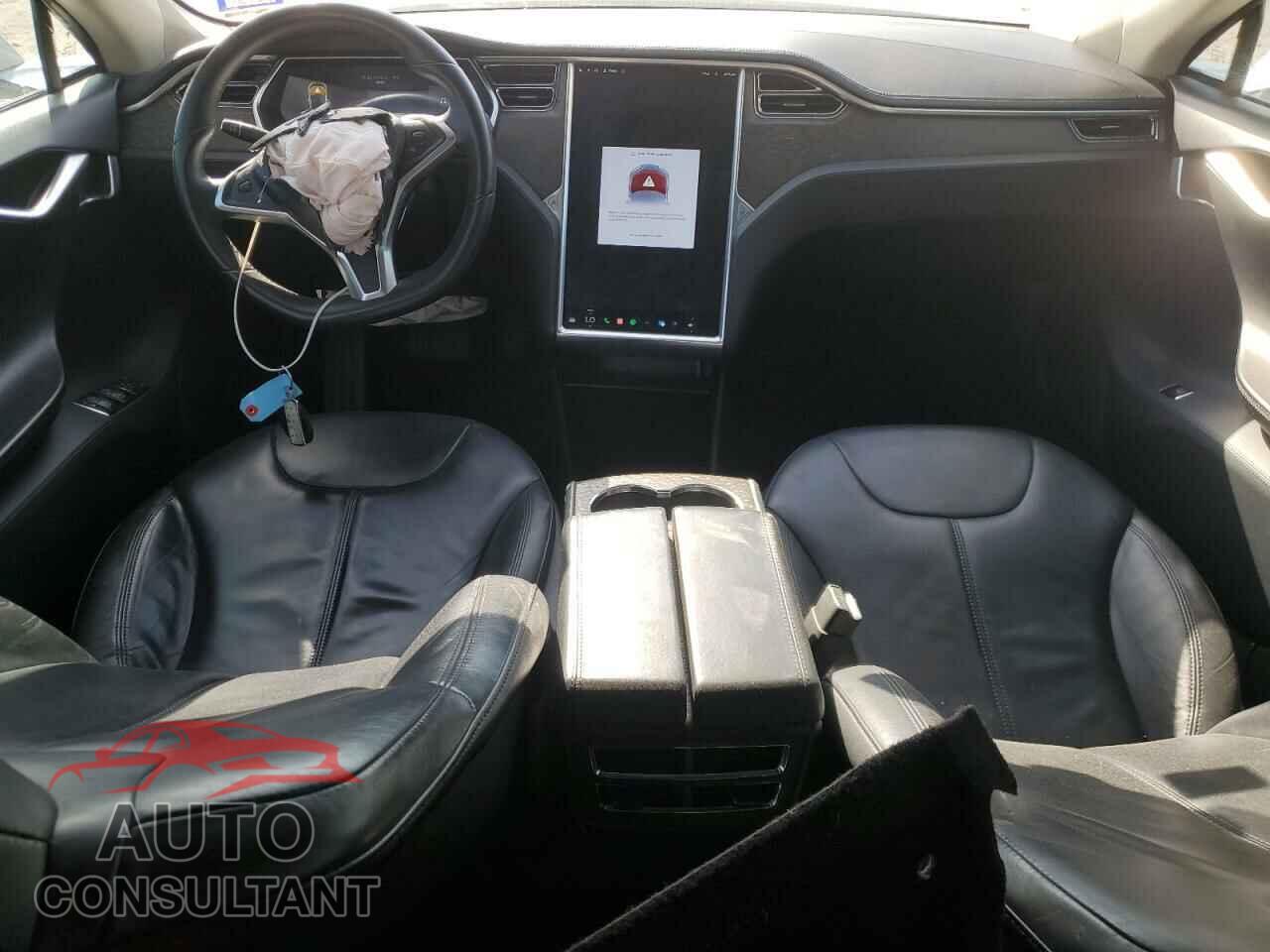 TESLA MODEL S 2013 - 5YJSA1CG3DFP08951