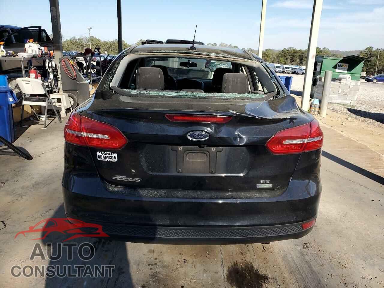 FORD FOCUS 2018 - 1FADP3FE3JL264837