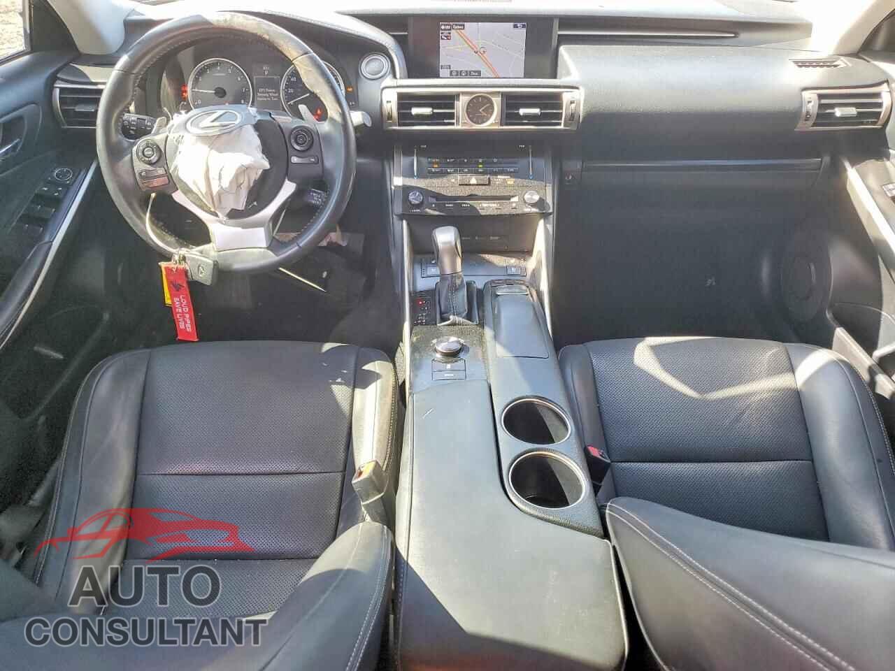 LEXUS IS 2014 - JTHCF1D22E5014407