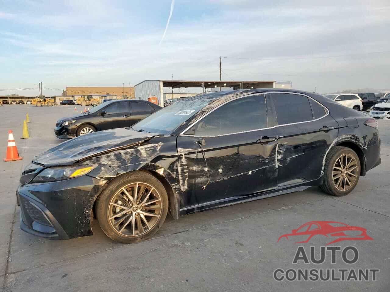 TOYOTA CAMRY 2023 - 4T1G11AK7PU796522