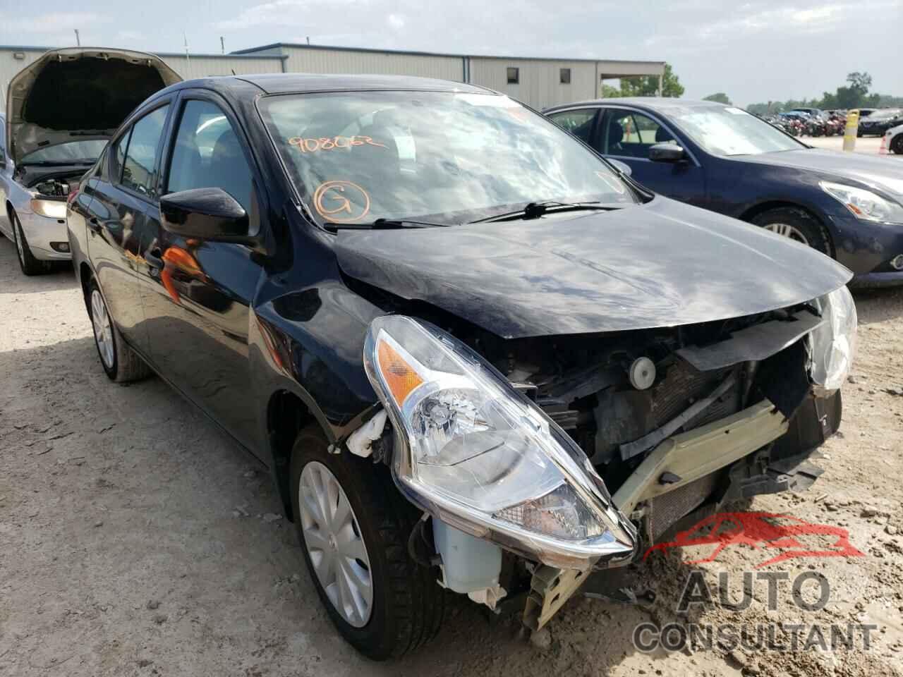 NISSAN VERSA 2017 - 3N1CN7AP7HL908062
