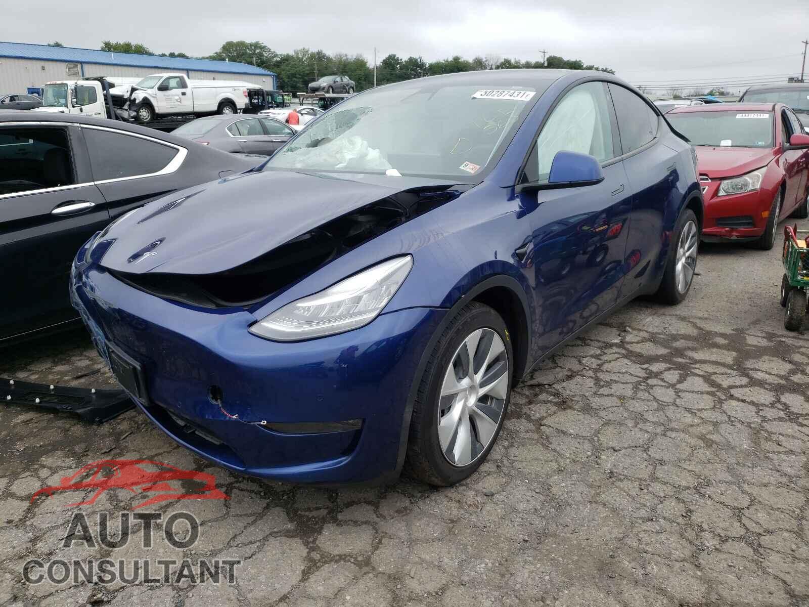 TESLA MODEL Y 2020 - 5YJYGDEE4LF047533