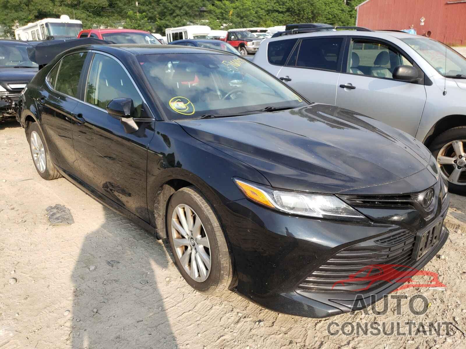 TOYOTA CAMRY 2018 - JTNB11HK2J3031389
