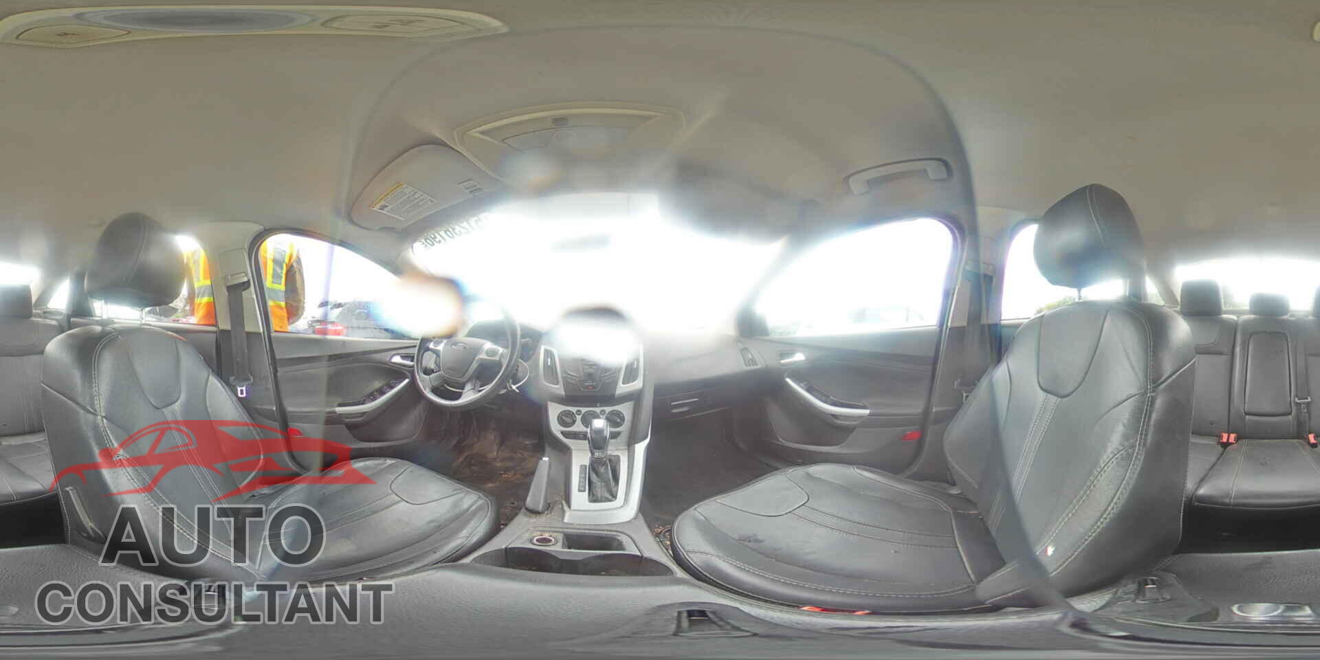 FORD FOCUS 2014 - 1FADP3F27EL257563