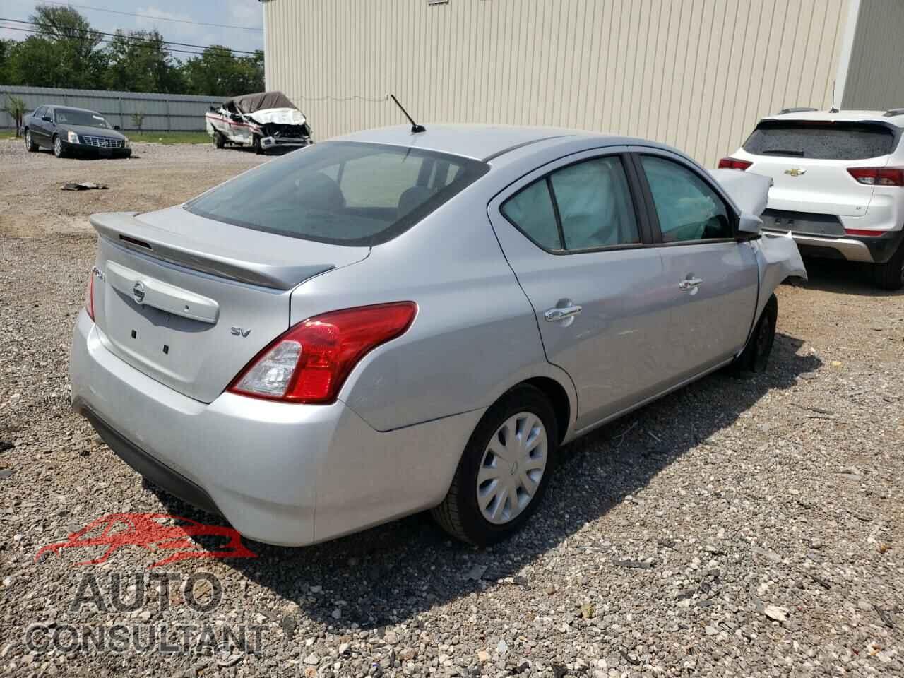 NISSAN VERSA 2019 - 3N1CN7AP3KL872037