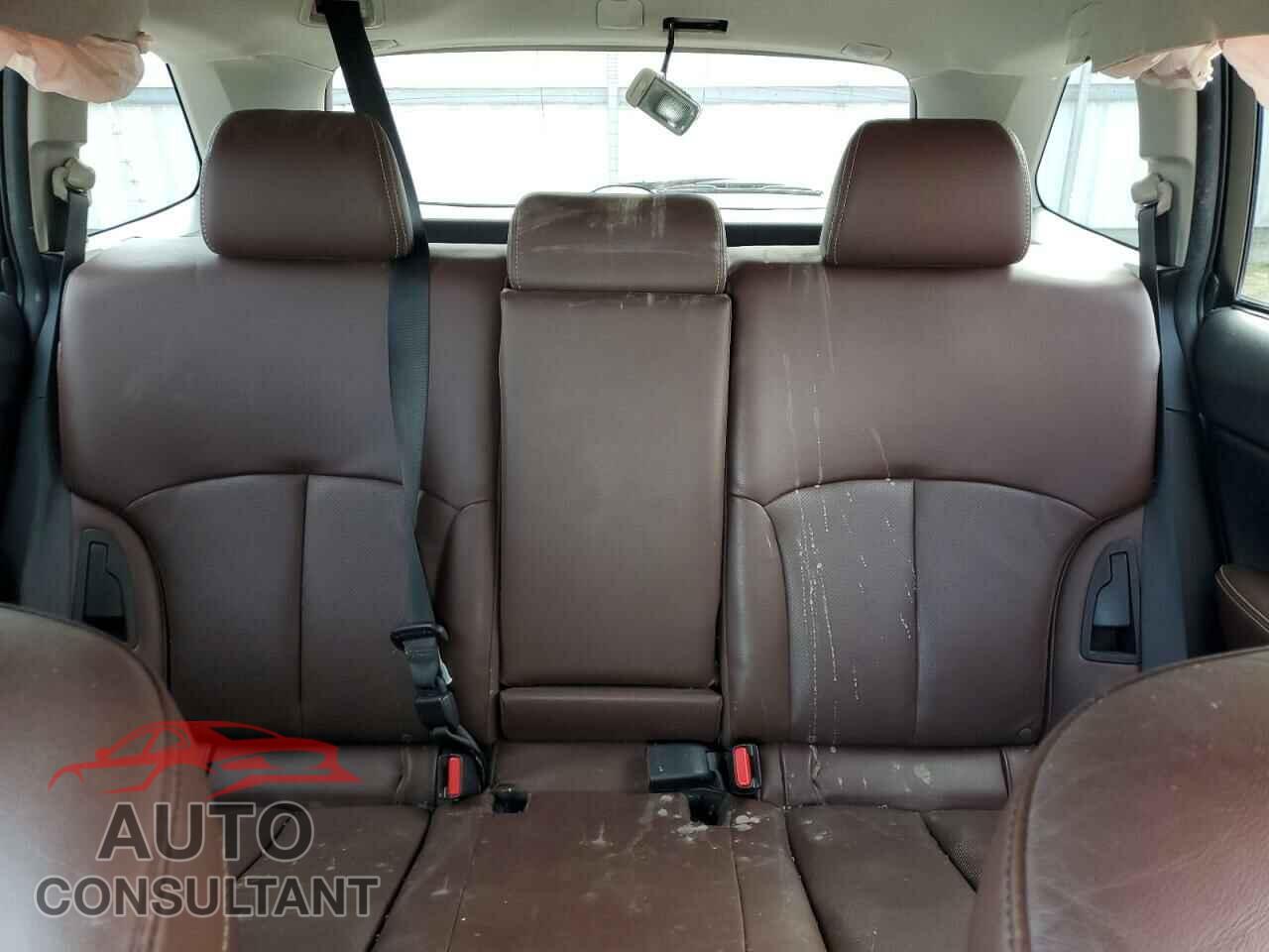SUBARU OUTBACK 2014 - 4S4BRBPC3E3276331