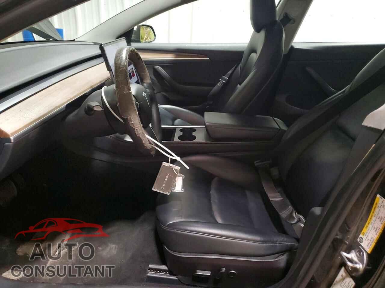 TESLA MODEL 3 2022 - 5YJ3E1EA5NF368530