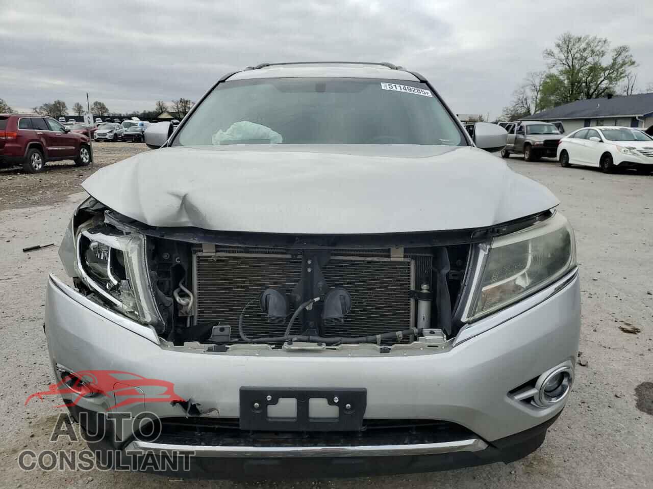 NISSAN PATHFINDER 2015 - 5N1AR2MM1FC712782