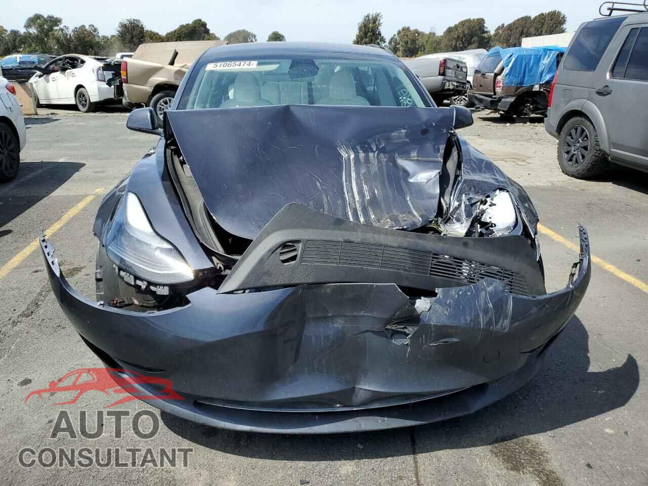 TESLA MODEL 3 2023 - 5YJ3E1EA3PF502843