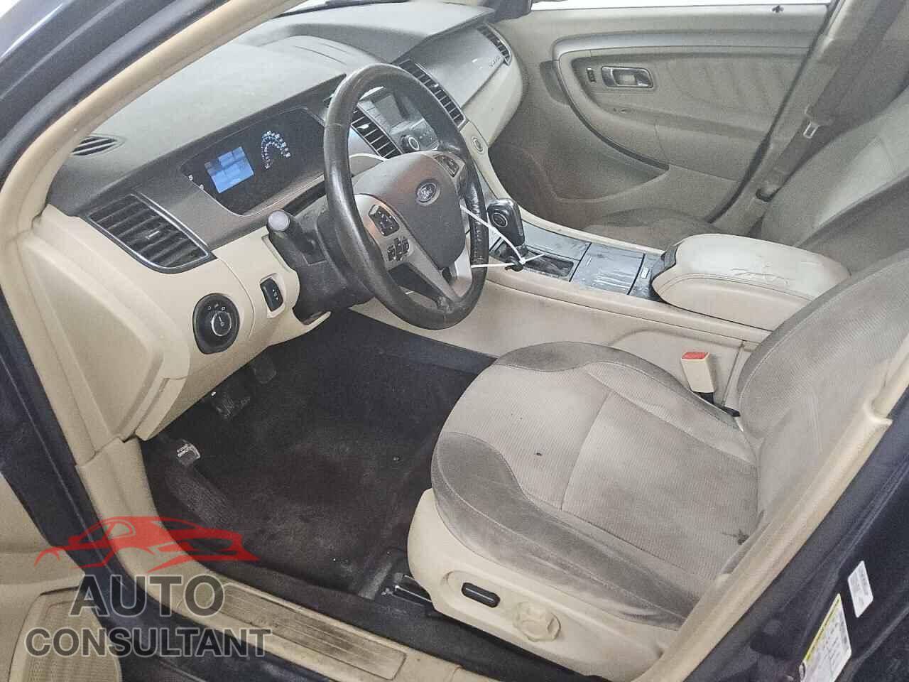 FORD TAURUS 2017 - 1FAHP2E85HG137775