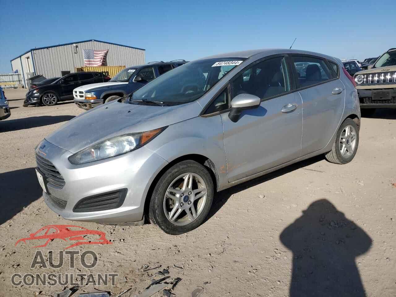 FORD FIESTA 2018 - 3FADP4EJ4JM123777