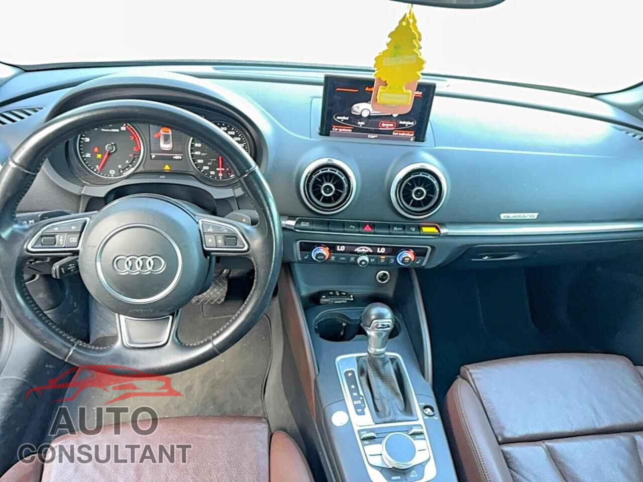 AUDI A3 2015 - WAU3FLFF1F1034442