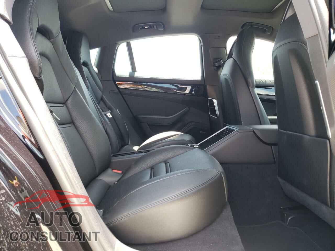 PORSCHE PANAMERA 2018 - WP0AA2A79JL111588