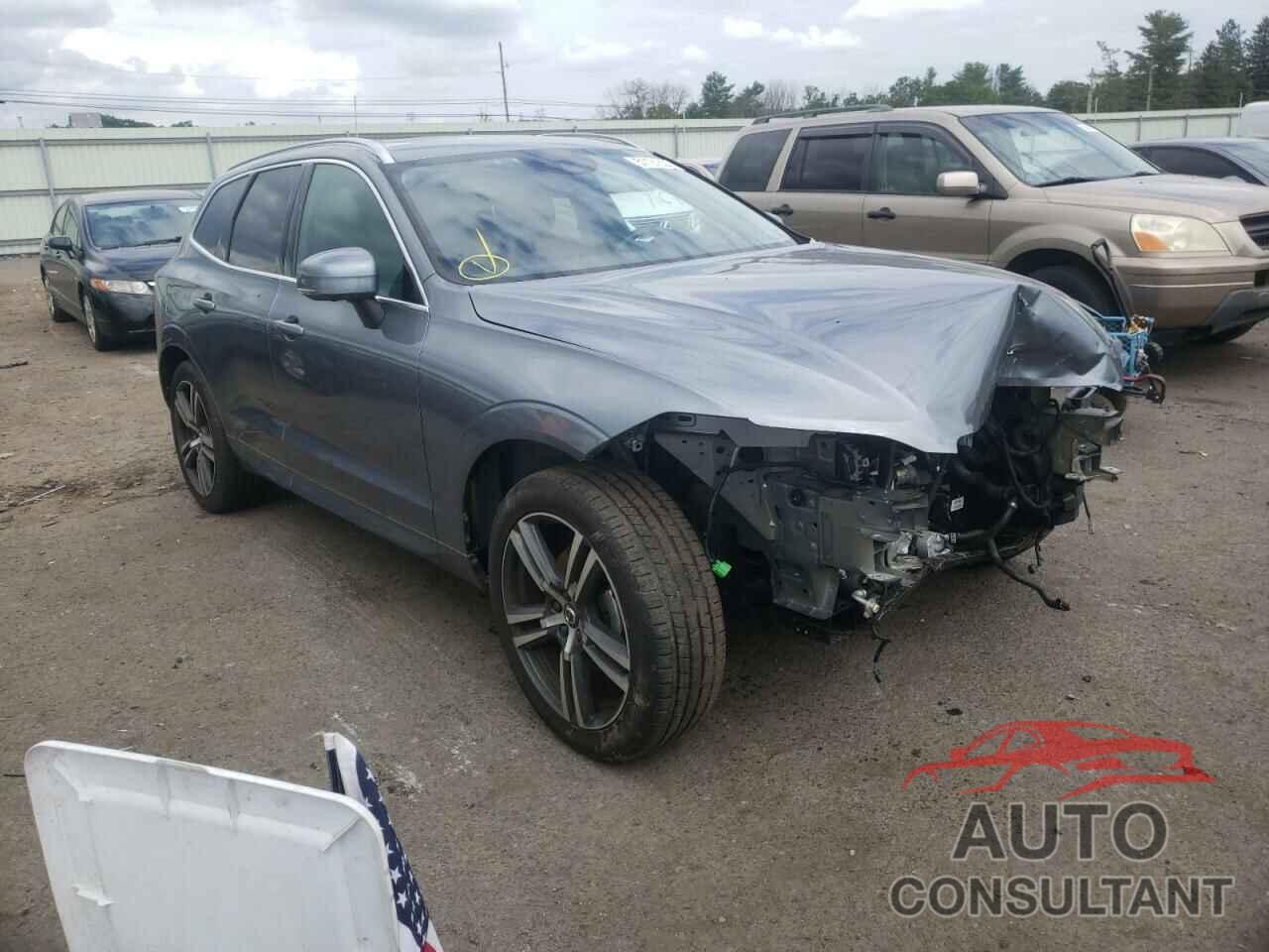 VOLVO XC60 2018 - LYV102RK4JB113555