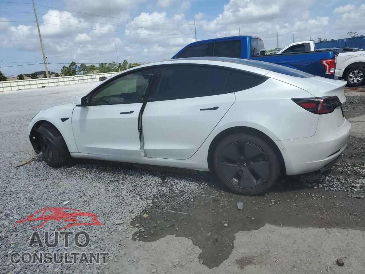 TESLA MODEL 3 2021 - 5YJ3E1EA0MF920949