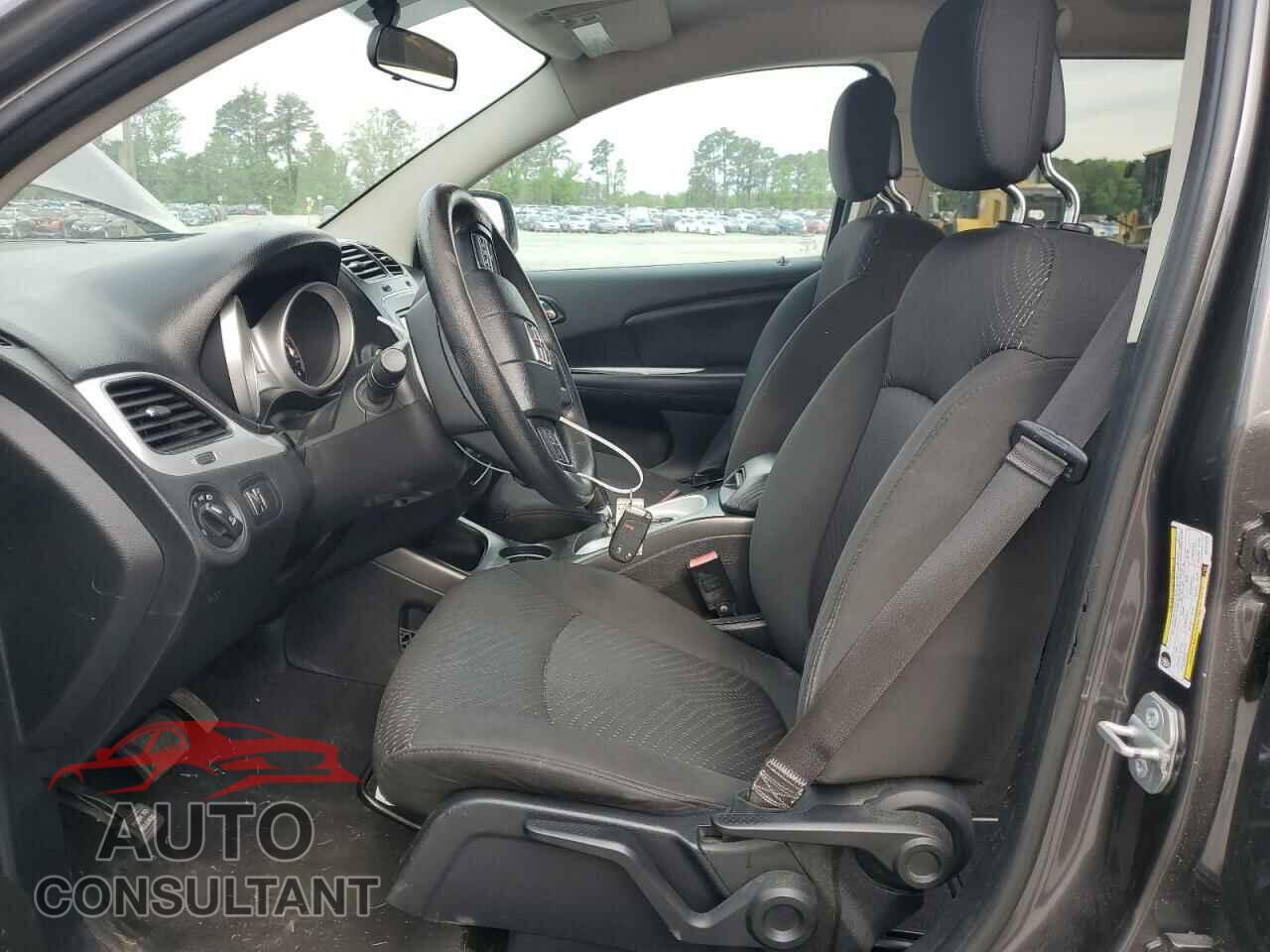 DODGE JOURNEY 2016 - 3C4PDCBG2GT141373