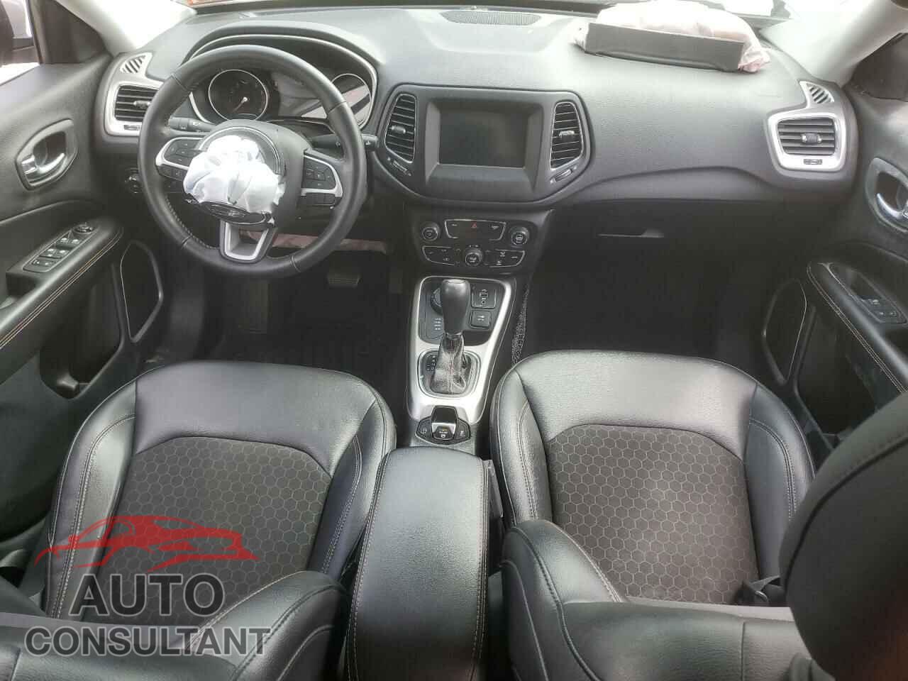 JEEP COMPASS 2018 - 3C4NJDBBXJT230562