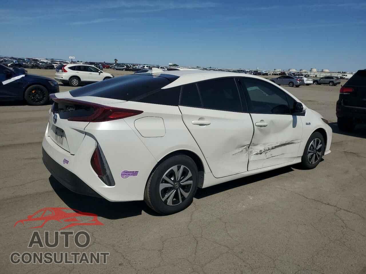 TOYOTA PRIUS 2018 - JTDKARFP2J3101880