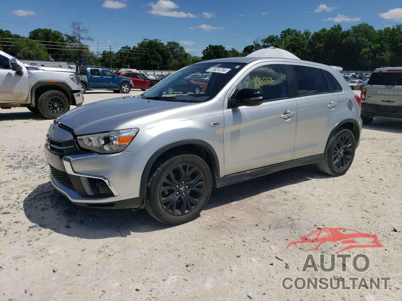 MITSUBISHI OUTLANDER 2018 - JA4AP3AUXJU014530