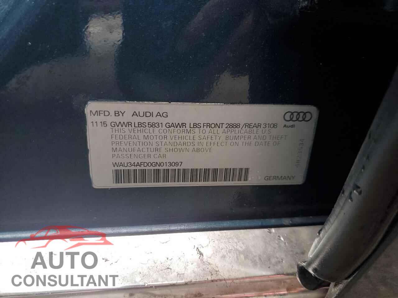AUDI A8 2016 - WAU34AFD0GN013097