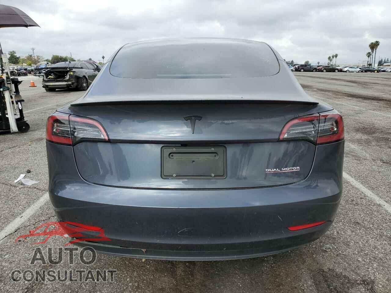 TESLA MODEL 3 2023 - 5YJ3E1ECXPF512349