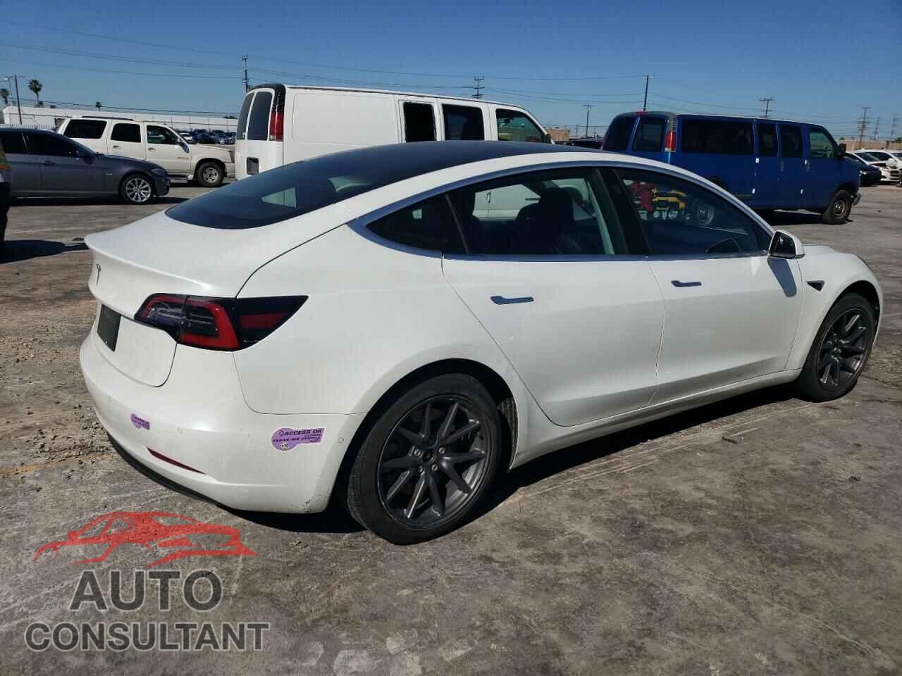 TESLA MODEL 3 2019 - 5YJ3E1EAXKF447980