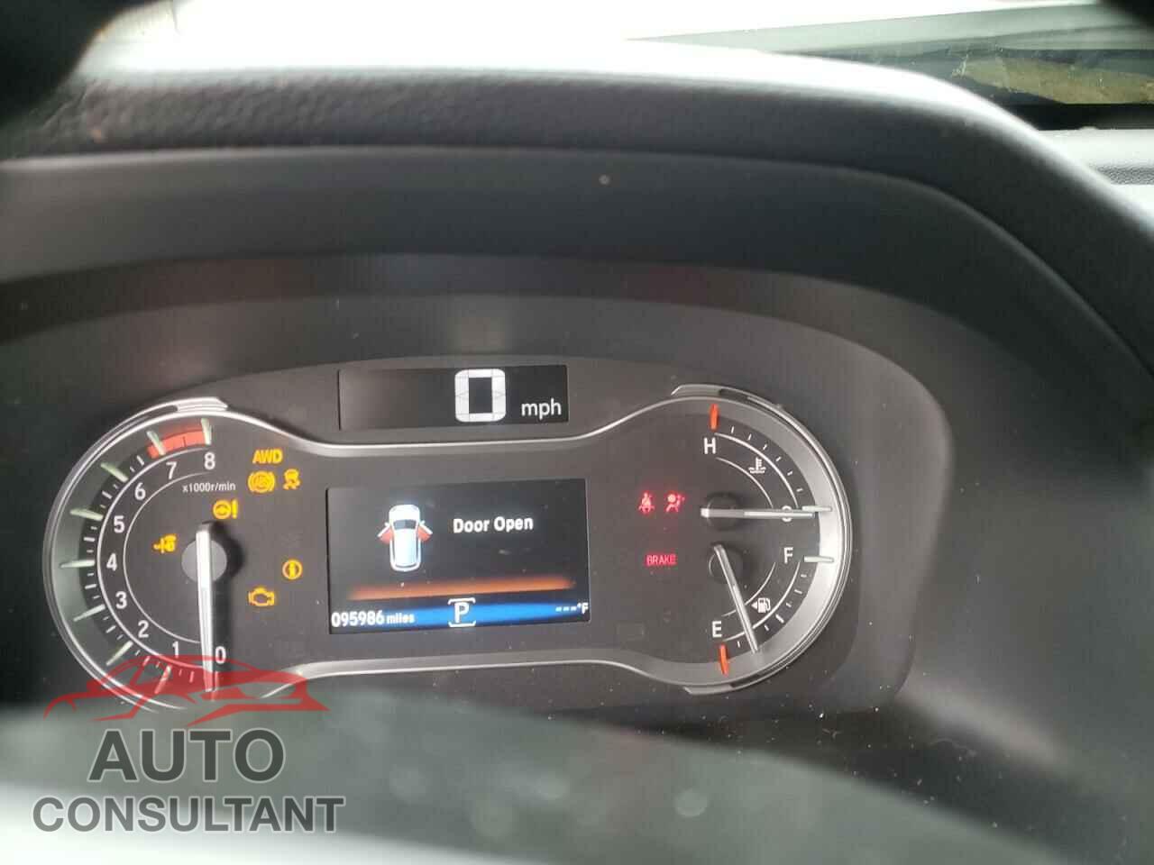 HONDA PILOT 2017 - 5FNYF6H57HB061878