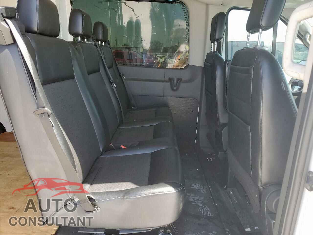 FORD TRANSIT 2020 - 1FTBR1D89LKA15982