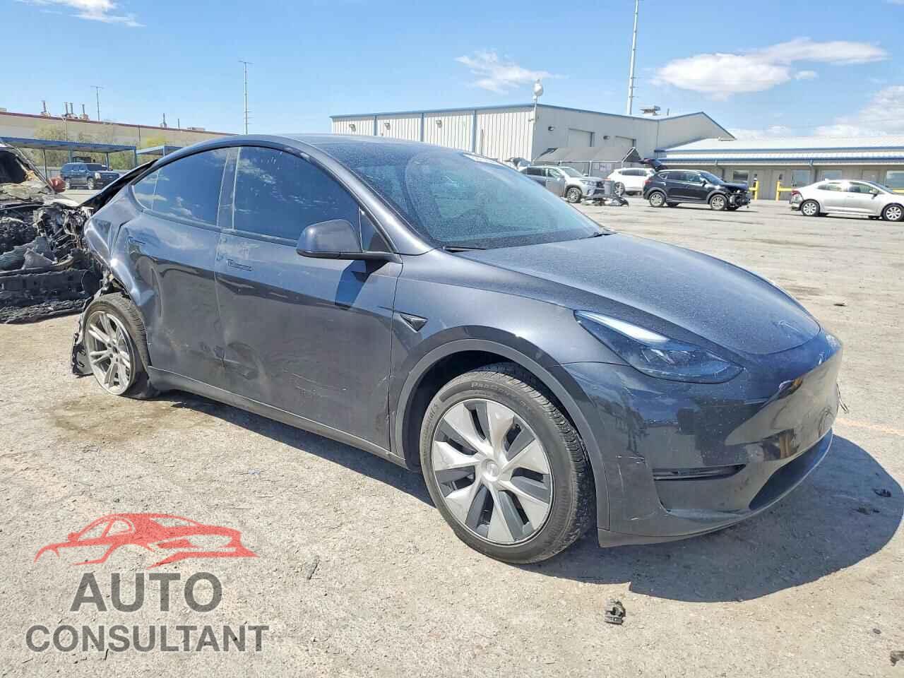 TESLA MODEL Y 2024 - 7SAYGDEE2RF031469