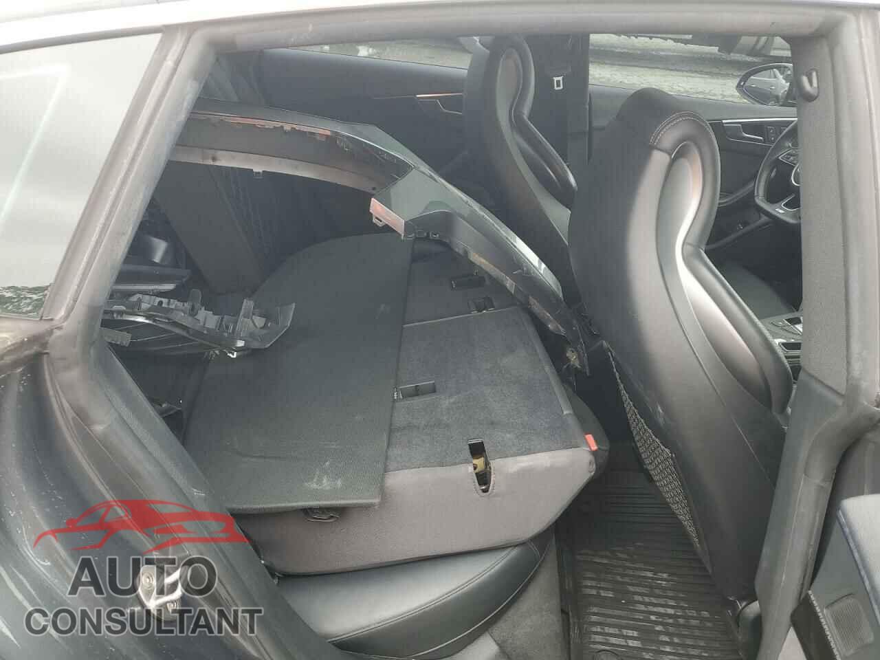 AUDI S5/RS5 2019 - WAUC4CF54KA090012