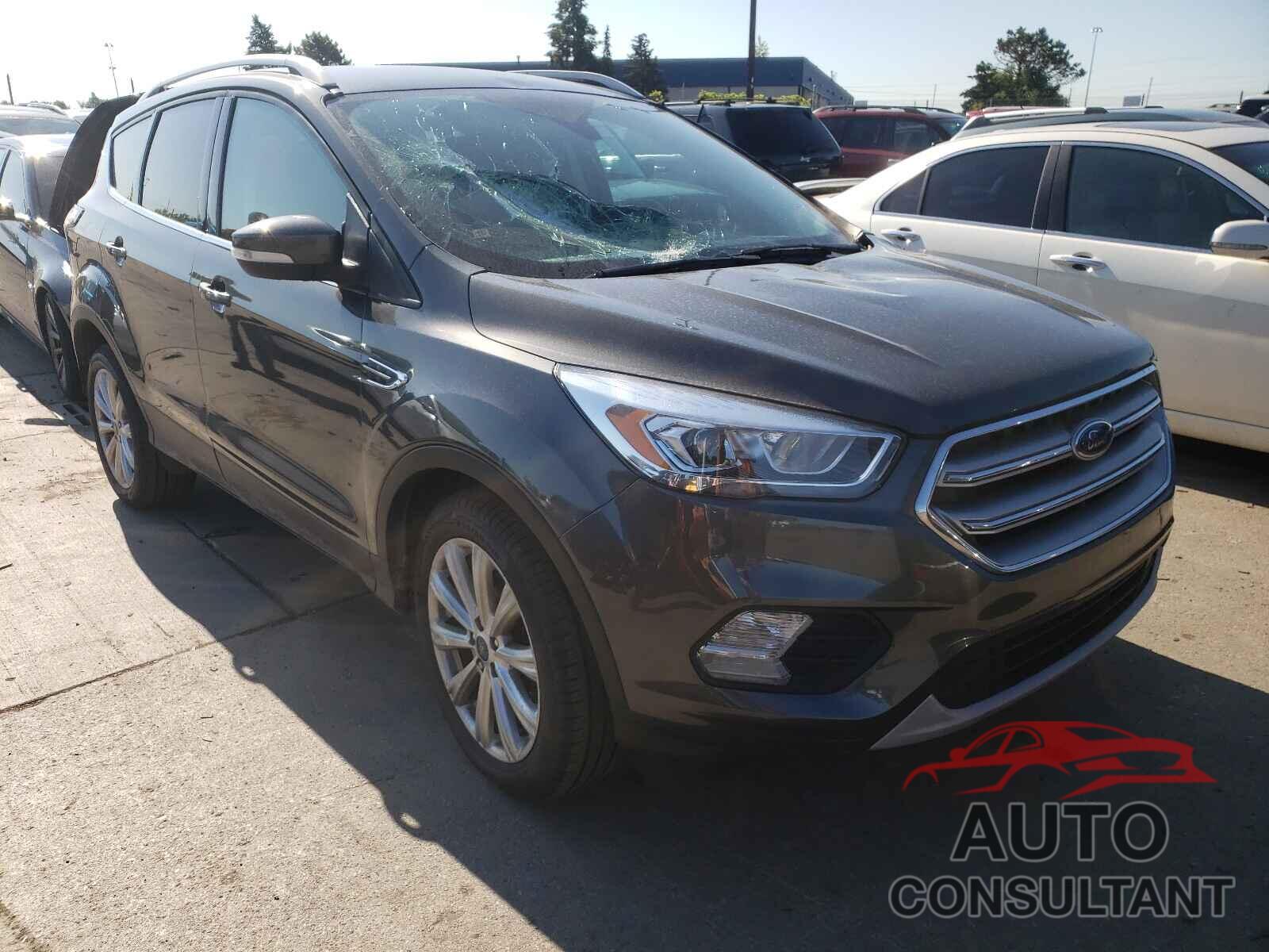 FORD ESCAPE 2017 - 1FMCU0JD7HUC64013